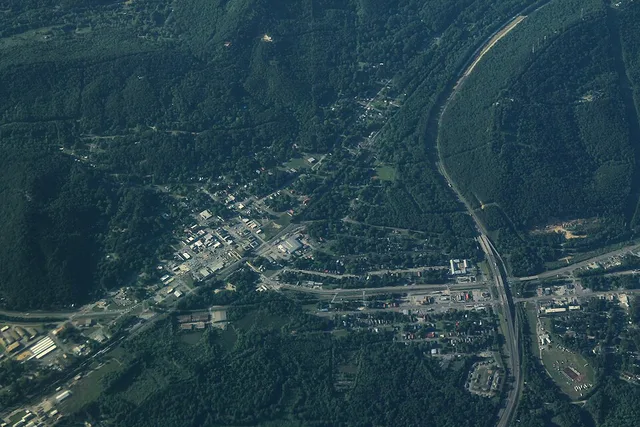 Flying over the town of Atalla, Alabama in May of 2016. Atalla, Alabama - Aerial (51157940034).jpg