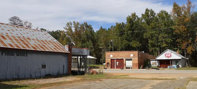 This is a photograph of Blue Springs, Alabama.