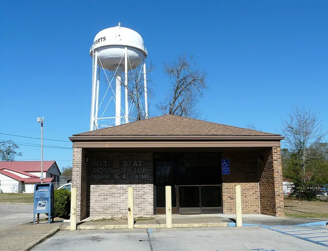 United States Post Office on Jordon Avenue in Cowarts, Alabama .