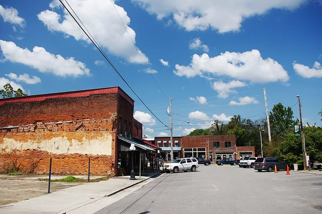 View looking north along Railroad Street in Elkmont, Alabama, United States.