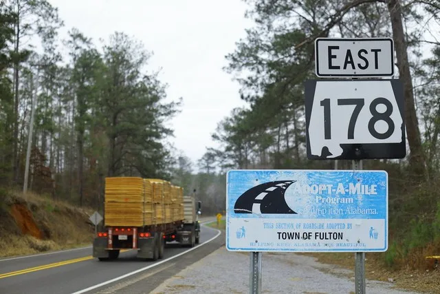 AL178 East Sign in Fulton