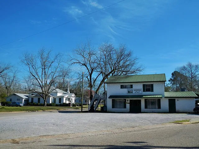 This is a photo of Glenwood, Alabama.