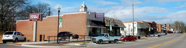 This is a photograph of Heflin, Alabama.
