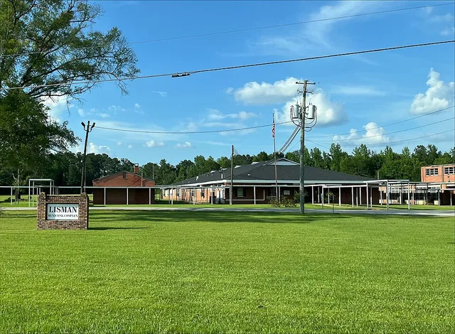 Municipal complex for Lisman, Alabama