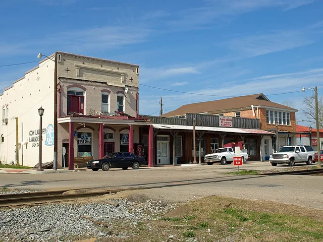 Buildings in Maplesville, Alabama