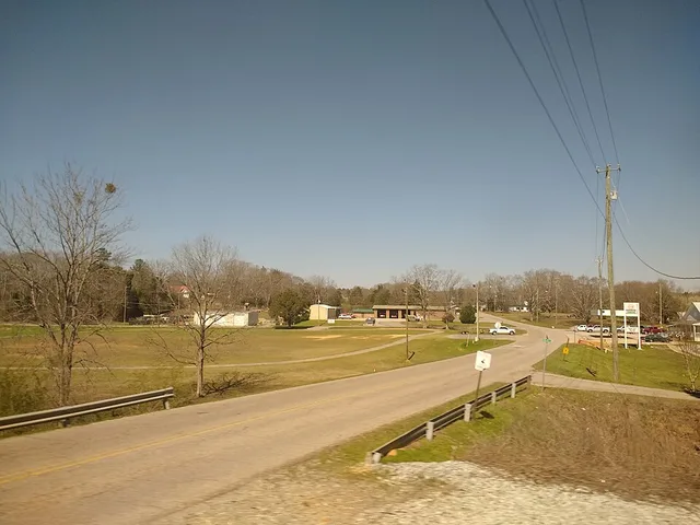 A road in Riverside, Alabama .