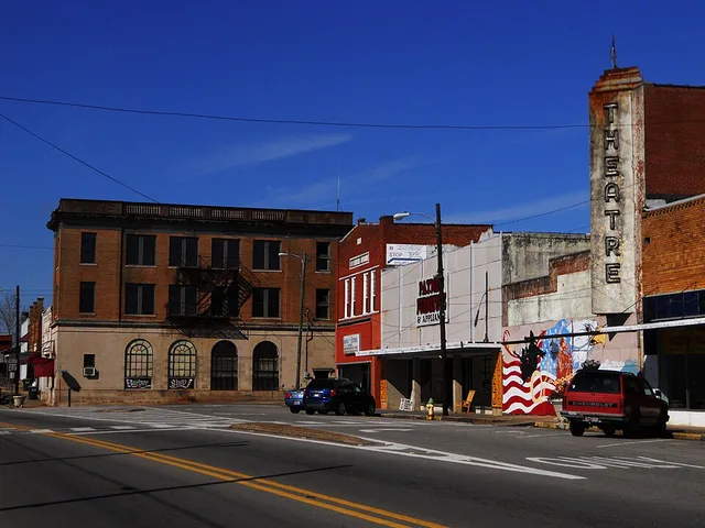 This is a digital photograph of the downtown area in Roanoke, AL.