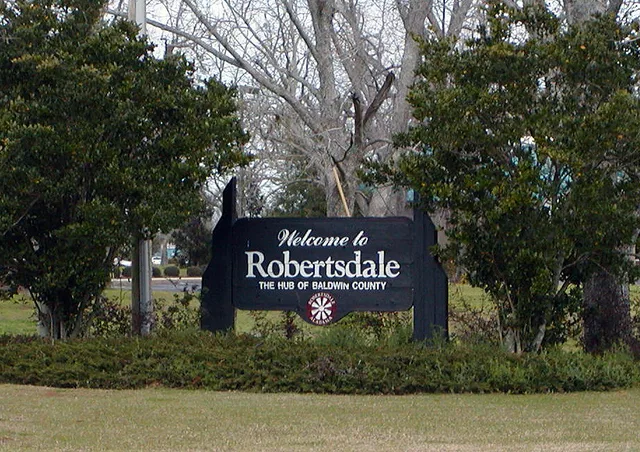 Robertsdale welcomesign