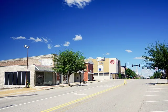 View along Jackson Avenue in Russellville, Alabama, United States.