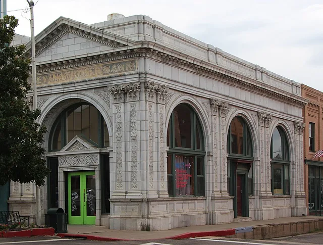 Valley National Bank, southwest corner of Mesquite Street and Broad Street, Globe, AZ