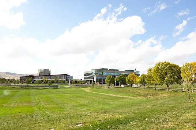 skyline of Prescott Valley civic center