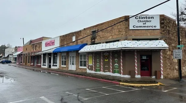 Clinton AR Downtown, 2-2025