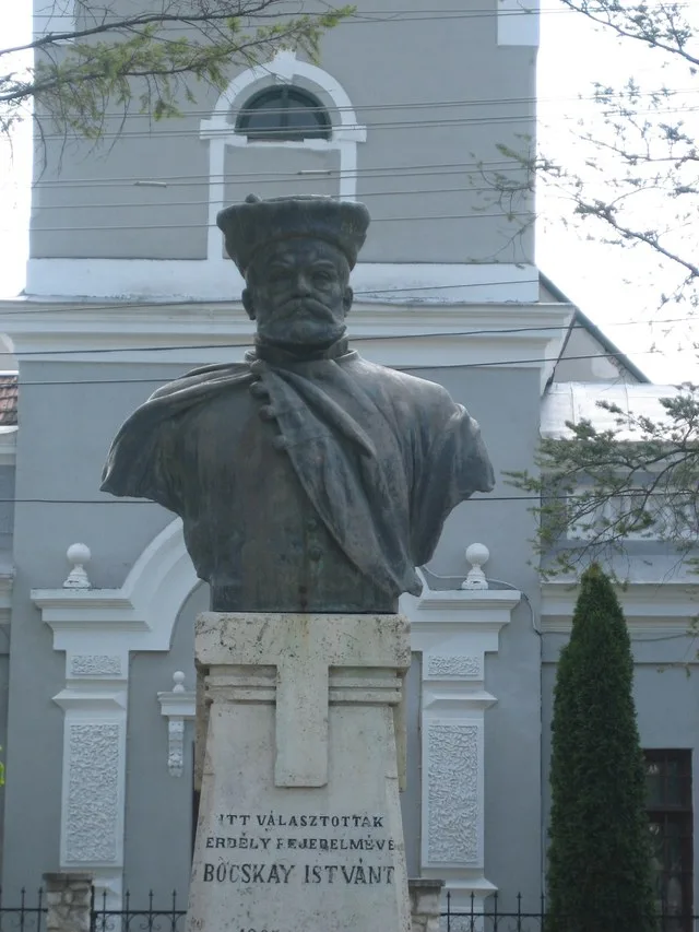 The statue of Bocskai István in Miercurea Nirajului