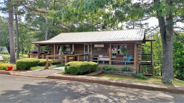 Museum in an 1850 log cabin near the Indian Rock Cave and Trail trailhead in Fairfield Bay, AR