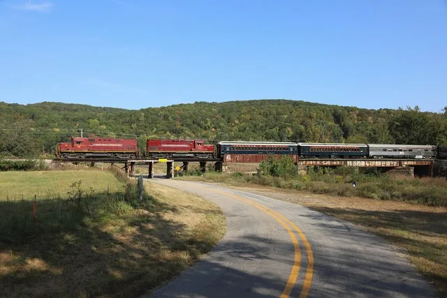 AM 68, Mountainburg