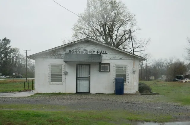 City hall building in Rondo, AR.