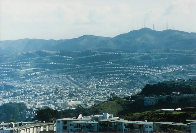 Part of Daly City, California . Background: San Bruno Mountain; in the valley: San Francisco neighborhood Crocker Amazon.