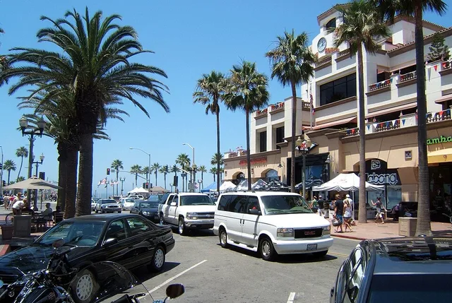 A street leading to the pier in Huntington Beach, California, USA