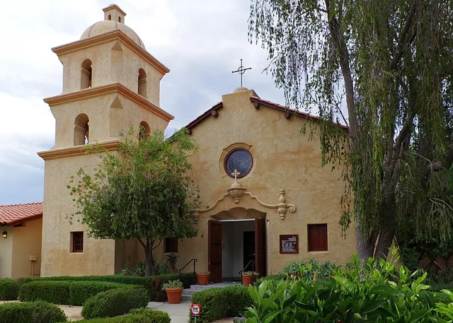 St. Thomas Aquinas Chapel, 130 W. Ojai Ave. Ojai