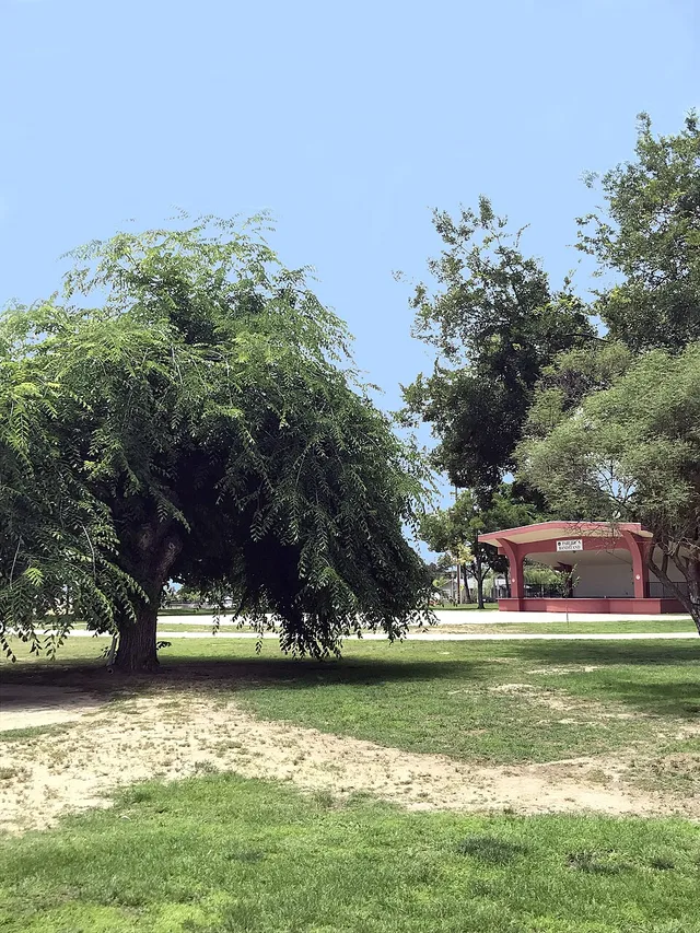 Picture of Earl Ruth Park in Parlier, California.