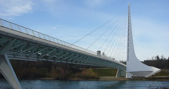 Sundial Bridge at Turtle Bay , Redding, California, USA