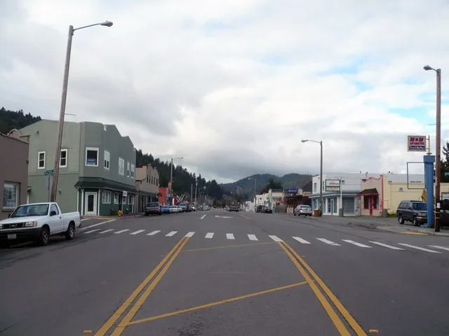 Looking north on Wildwood Drive just north of the Eel River Bridge in Rio Dell, California. This section is the historical main street of Rio Dell.