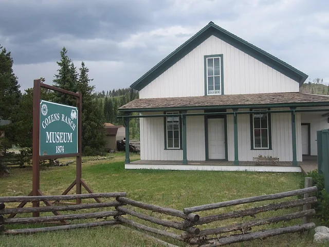 I took photo with Canon camera in Fraser, CO. It should read Cozens, not Copzens.