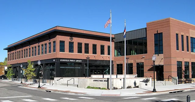 Louisville (Colorado, USA) Public Library