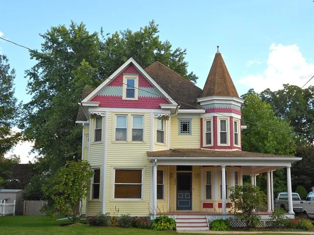 Building in Townsend Historic District listed on the NRHP on May 8, 1986. The historic district is roughly bounded by Gray, Ginn and South, Lattamus and Main Sts., and Commerce St...