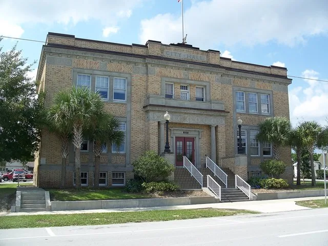 Avon Park, Florida : City hall