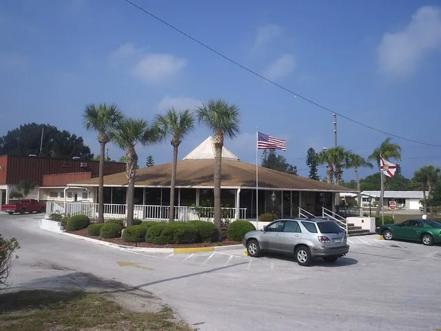 Bellair Beach Town Hall, Bellair Beach, Florida. Taken by me on May10, 2006, from the sidewalk. Mikereichold 15:22, 10 May 2006 (UTC)