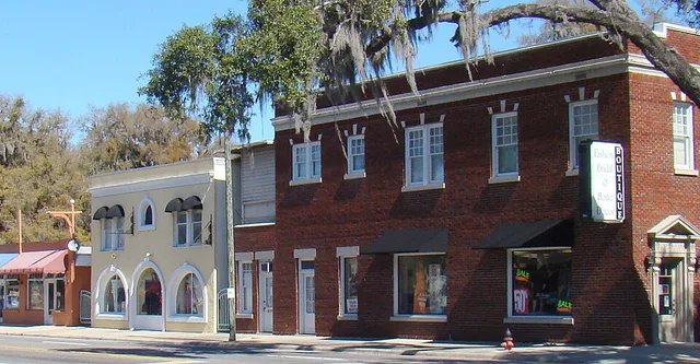 Corner of N. Summit Street and Central Avenue in Crescent City, Florida on U.S. Route 17
