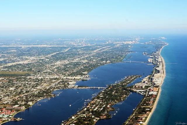 Lantana and South Palm Beach photo Don Ramey Logan
