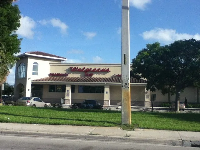 A Walgreens drug store located in Lauderdale Lakes FL