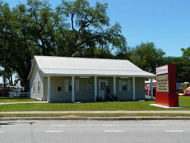 City Hall for Wewahitchka, Florida on Florida State Road 71 at Lake Avenue.