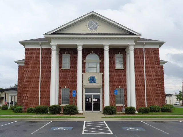 Bacon County Courthouse, Alma City services face, Alma, Bacon County, Georgia