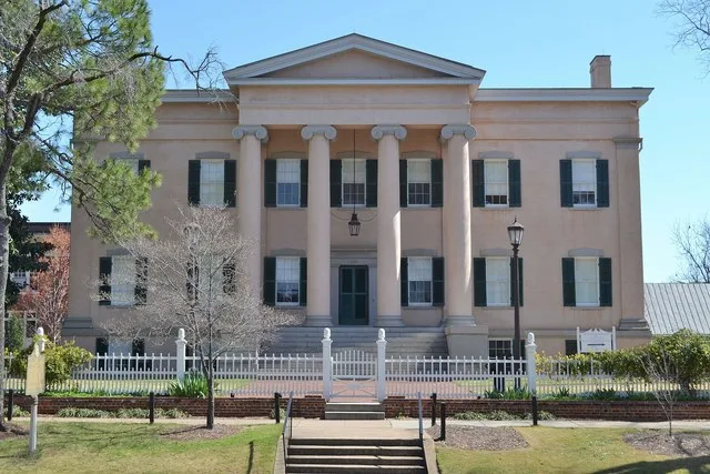 Old Governor's Mansion