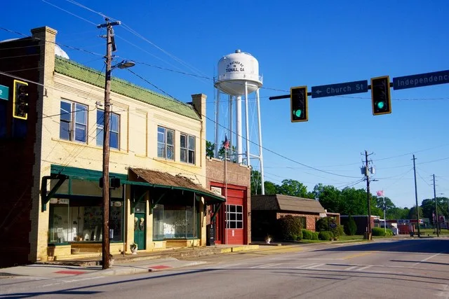 View along Hulin Avenue (Georgia State Route 17) in Tignall, Georgia, United States