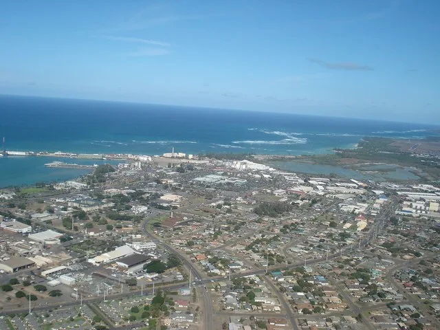 Air view of Kahului. (Uploader on Flickr identified the shot as "Air View of Wailuku." But it's been misidentifed.)