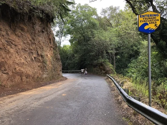 View west along Waipio Valley Road at about 840 feet above sea level as it enters the tsunami evacuation zone in Kukuihaele, Hawaii County, Hawaii