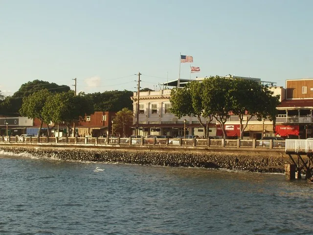 Lāhainā oceanfront