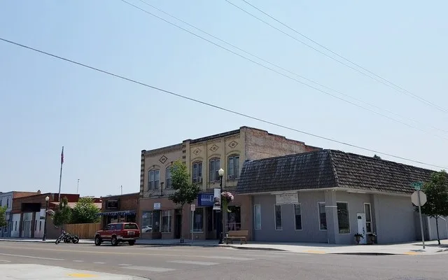 Fruitland, Idaho, looking northwest from Southwest 3rd Street and South Iowa Avenue.