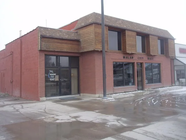 Malad City Hall, Malad , Idaho , United States .