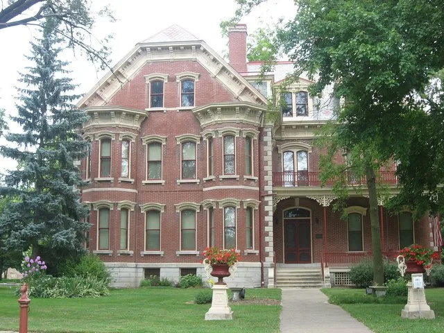 Front of the Dr. Charles M. Wright House , located on the northwestern corner of the junction of Jackson and Main Streets in Altamont , Illinois , United States . Built in 1933, i...