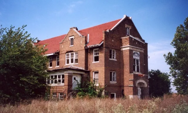 An exterior image of Ashmore Estates, formerly the almshouse at the Coles County Poor Farm.