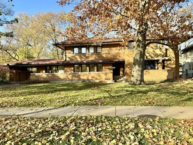 Harry S. Adams House, Augusta Street and Euclid Avenue, Oak Park, IL