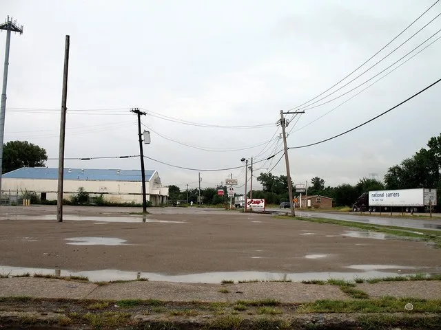 Brooklyn adult entertainment strip in September 2007. Photo by poster. ( Illinois Route 3 (N. 2nd St.) looking SSE from Madison St.)