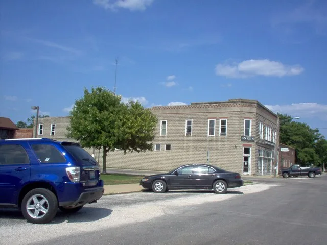 Old Onken store in downtown Chapin .