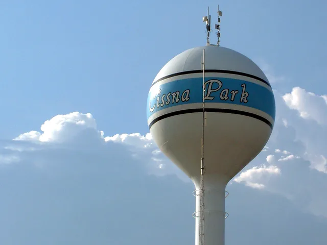 The water tower at Cissna Park, Illinois .