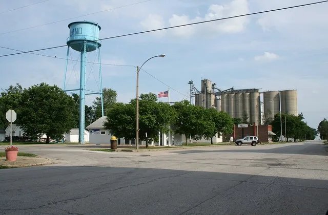 De Land Illinois Water Tower, Post Office and Grain Elevator